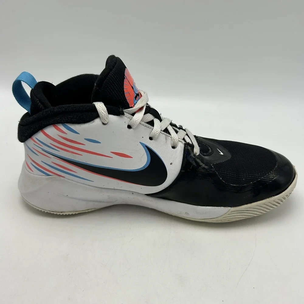 Nike Sneakers Boys 5 Y Team Hustle Basketball Shoes Black White Multi CV8970-001